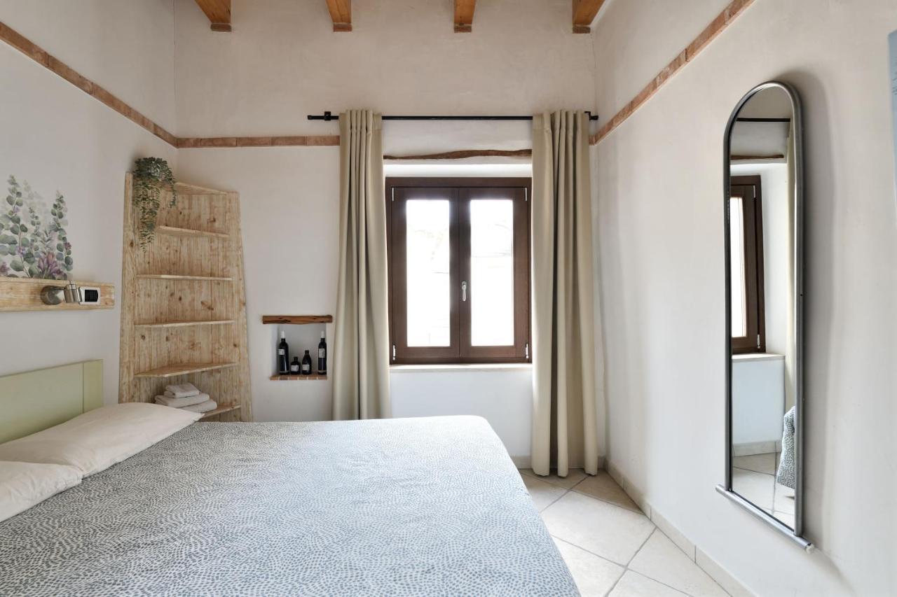 Bed and Breakfast Al Vicoletto - Genuine Hospitality à Tortolì Extérieur photo